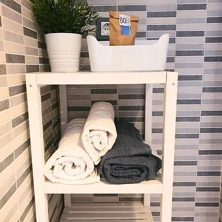 Precioso Estudio Con Piscina