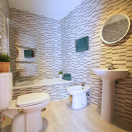 Precioso Estudio Con Piscina Apartment Malaga